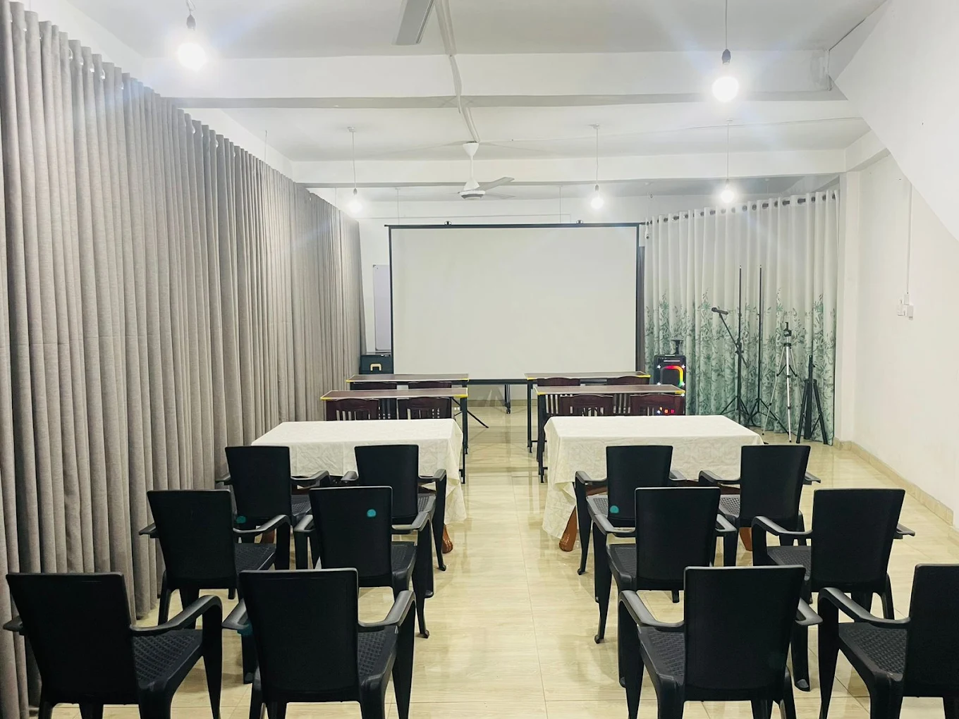 Smart Classroom 4